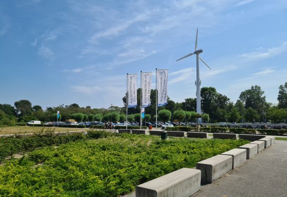 Windmolen bij zwembad: feit of fabel
